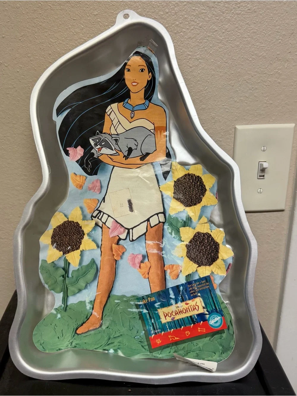 Vintage 1995 Disney Pocahontas Wilton Cake Pan